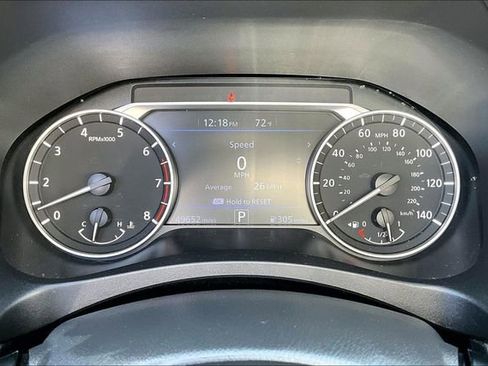 Used 2024 Nissan Altima 2.5 SR image 12