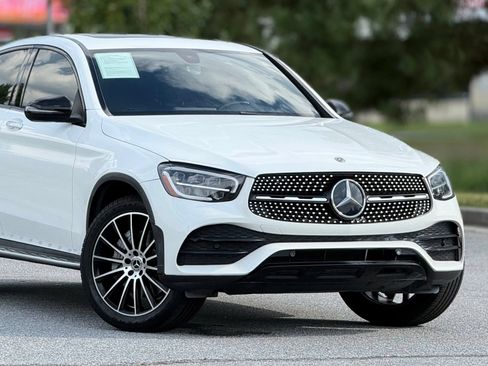 Used 2020 Mercedes-Benz GLC 300 4MATIC Coupe image 47