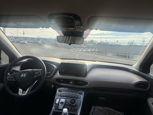 Used 2023 Hyundai Santa Fe SEL w/ Cargo Package image 10