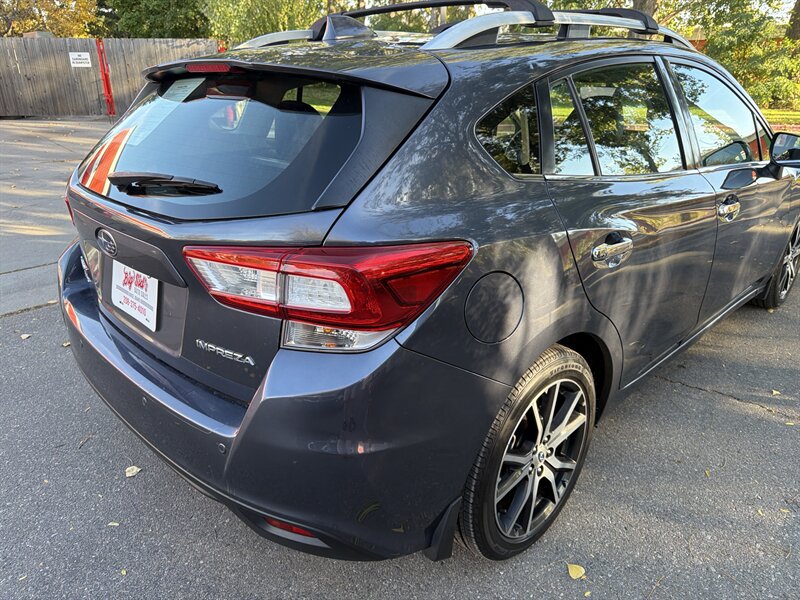 Used 2017 Subaru Impreza 2.0i Limited AWD/4WD image 8