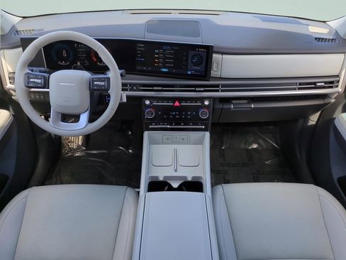 Certified 2025 Hyundai Santa Fe SEL image 14