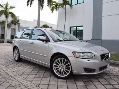 Used 2011 Volvo V50 T5