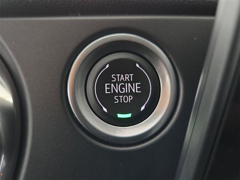 Used 2025 Chevrolet Blazer LT image 22