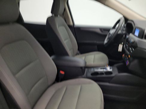 Used 2020 Ford Escape S image 21