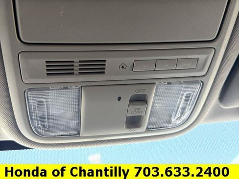Used 2016 Honda Odyssey EX image 18
