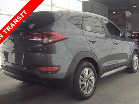 Used 2017 Hyundai Tucson SE image 4