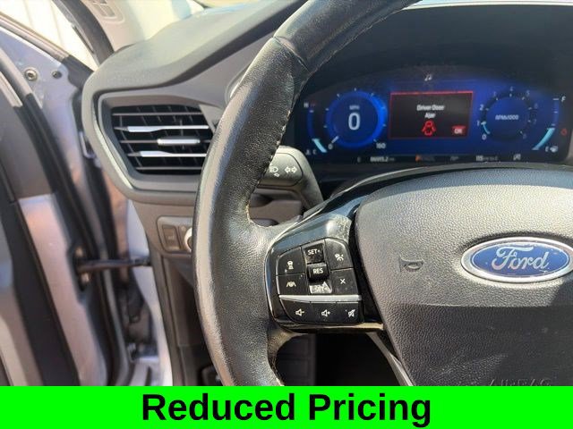 Used 2022 Ford Escape Titanium w/ Titanium Elite Package AWD/4WD image 17