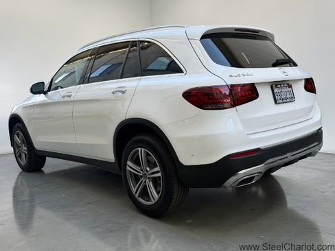 Used 2022 Mercedes-Benz GLC 300 image 4