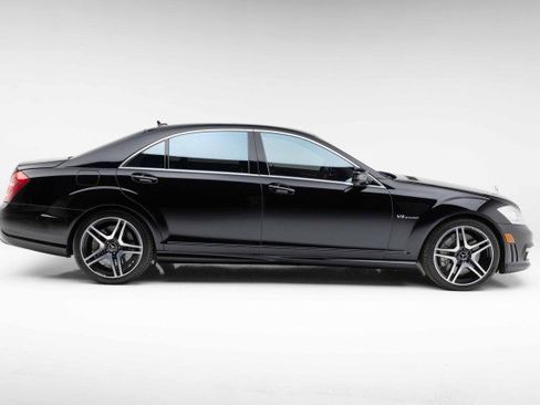 Used 2012 Mercedes-Benz S 63 AMG image 15