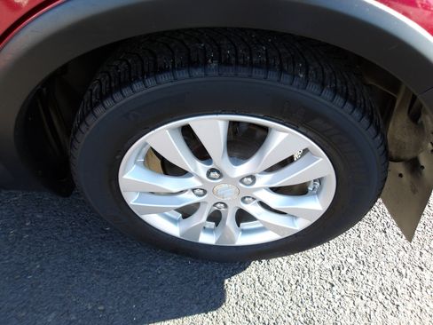 Used 2013 Suzuki SX4 AWD Hatchback image 22