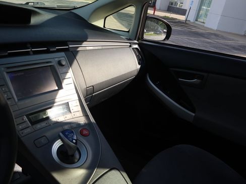 Used 2013 Toyota Prius Three w/ Solar Roof Pkg FWD image 21