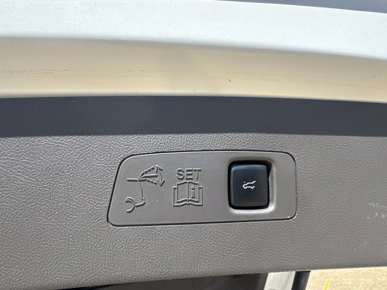 Used 2020 Lincoln Corsair FWD image 38