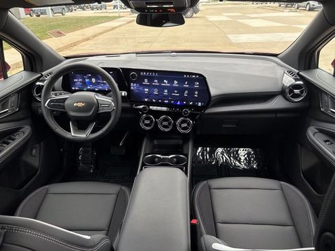 Used 2024 Chevrolet Blazer EV LT image 24