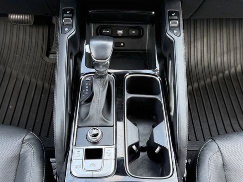 Used 2022 Kia Telluride EX w/ EX Premium Package FWD image 26
