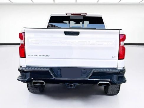 Used 2024 Chevrolet Silverado 1500 LT Trail Boss w/ Convenience Package II AWD/4WD image 5