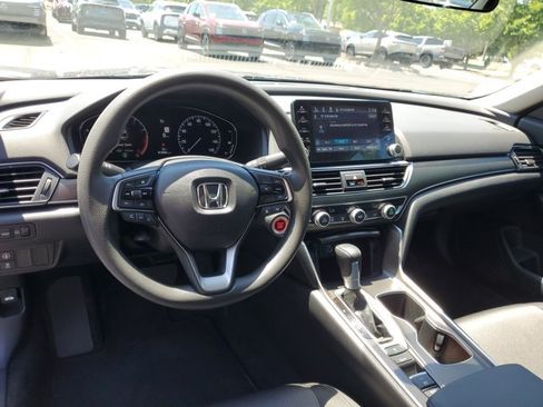 Used 2021 Honda Accord LX image 6