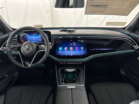 New 2026 Mercedes-Benz E 450 4MATIC Sedan image 16
