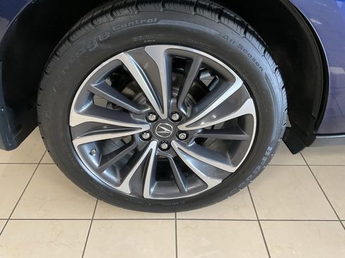 Used 2020 Acura MDX SH-AWD w/ Technology Package image 8