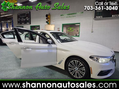 Used 2018 BMW 530e xDrive image 1
