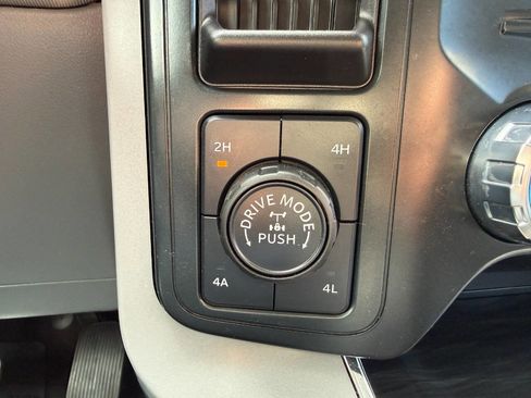 Used 2024 Ford F150 Lariat w/ Equipment Group 502A High AWD/4WD image 48