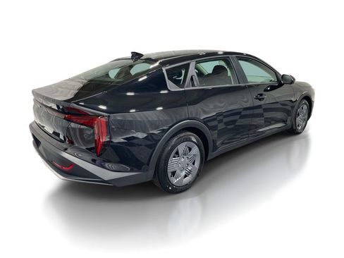 New 2026 Kia K4 FWD image 4