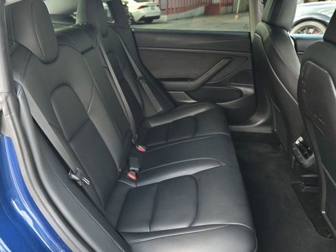 Used 2020 Tesla Model 3 Standard Range Plus image 14