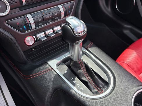 Used 2021 Ford Mustang GT Premium w/ Equipment Group 401A RWD image 17