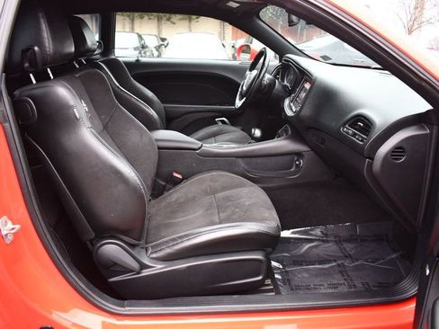 Used 2017 Dodge Challenger R/T Scat Pack image 32