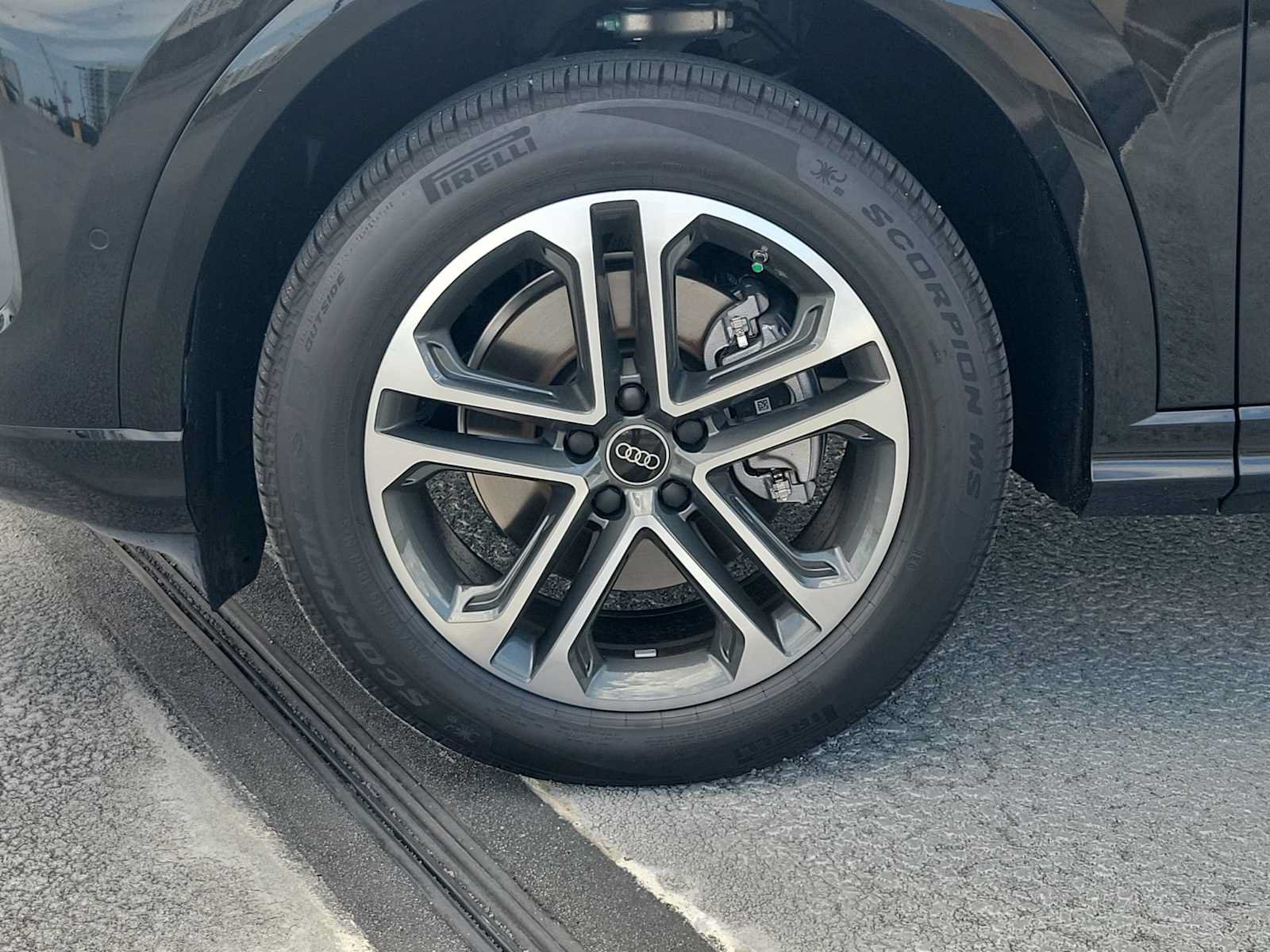 New 2026 Audi Q5 Premium Plus AWD/4WD image 12