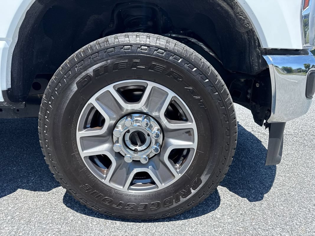 Used 2025 Ford F350 Lariat w/ Camper Package AWD/4WD image 31