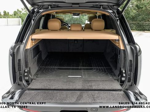 New 2026 Land Rover Range Rover SE AWD/4WD image 59