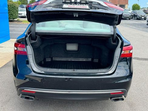 Used 2017 Toyota Avalon XLE w/ All Weather Liner Package FWD image 5