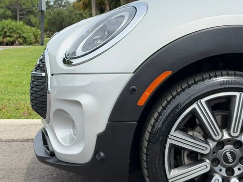 Used 2023 MINI Cooper Clubman S FWD image 12