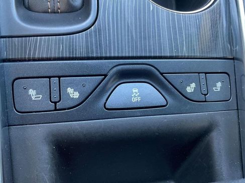 Used 2018 Chevrolet Impala Premier image 16