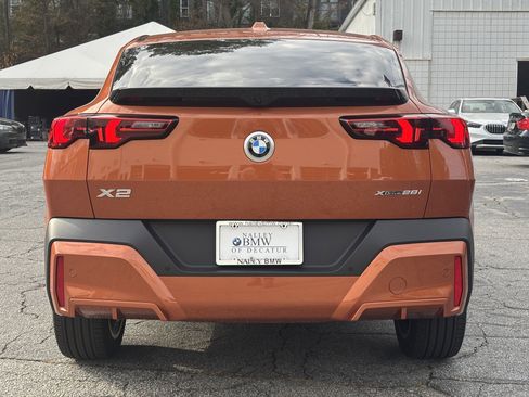 Used 2025 BMW X2 xDrive28i image 3