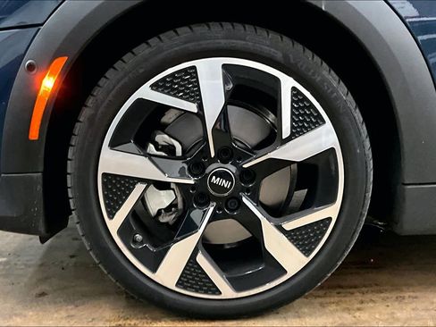 Used 2025 MINI Cooper S image 12