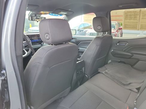 Used 2023 Chevrolet Colorado LT w/ LT Convenience Package image 14