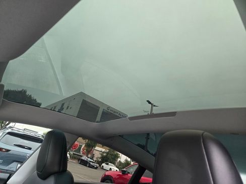 Used 2024 Tesla Model 3 Standard Range RWD image 17