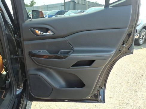 Used 2020 GMC Acadia AT4 AWD/4WD image 29