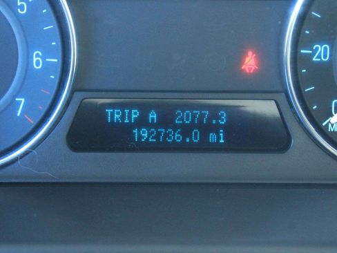 Used 2010 Ford Flex SEL image 6