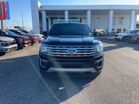 Certified 2021 Ford Expedition Limited image 3