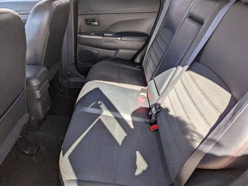 Used 2024 Mitsubishi Outlander Sport SE image 17