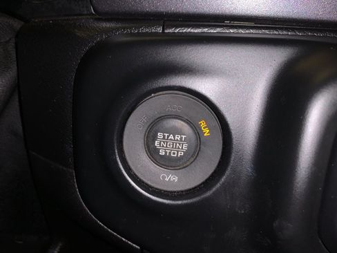 Used 2021 Jeep Gladiator Mojave AWD/4WD image 24