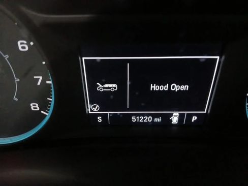 Used 2019 Chevrolet Equinox LS w/ LS Convenience Package FWD image 22
