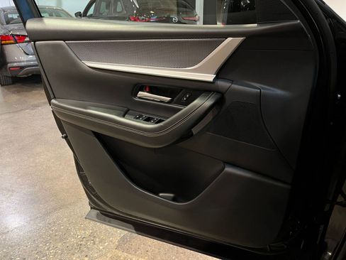 Used 2025 MAZDA CX-90 3.3 Turbo w/ Preferred Package image 20