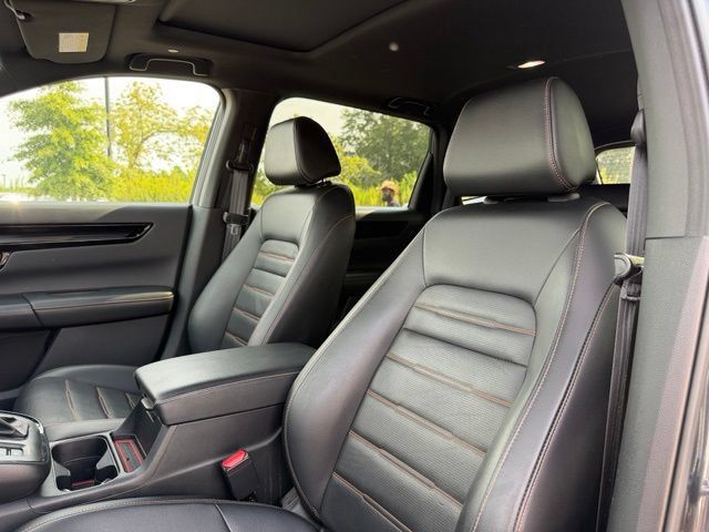 Used 2025 Honda CR-V Sport Touring image 39