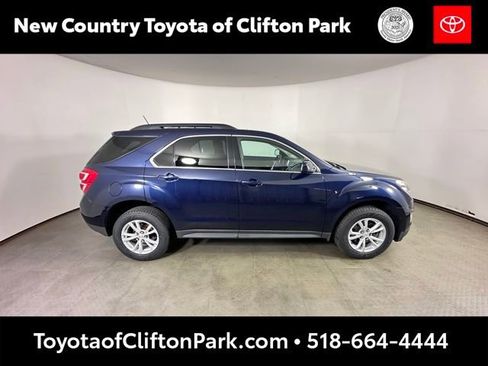 Used 2017 Chevrolet Equinox LT w/ Convenience Package image 2