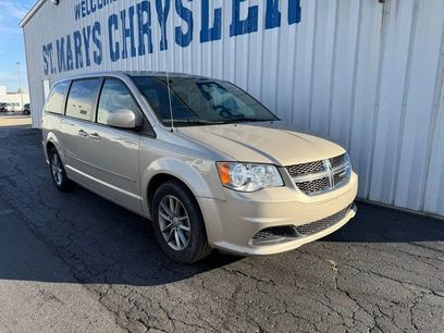Used 2015 Dodge Grand Caravan SE