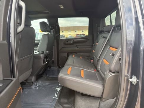 Used 2023 GMC Sierra 1500 AT4 w/ AT4 Preferred Package AWD/4WD image 36