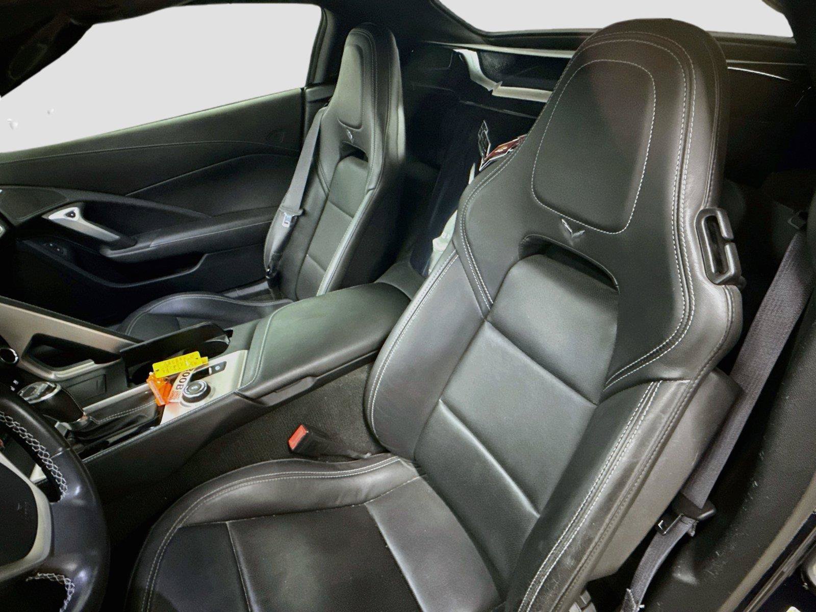 Used 2015 Chevrolet Corvette Stingray Convertible w/ 2LT Preferred Equipment Group RWD image 5